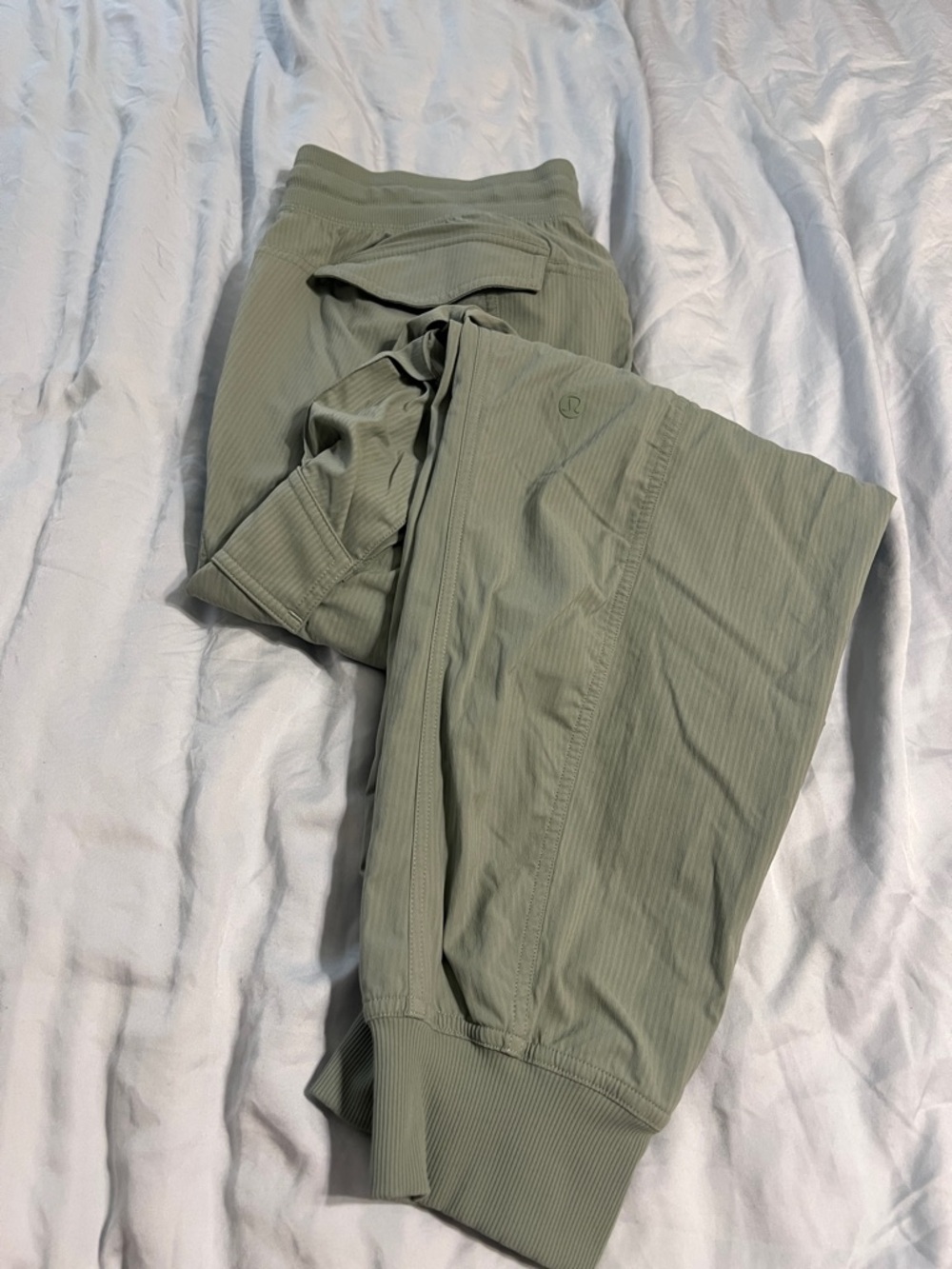 Lululemon Dance Studio Relaxed-Fit Mid-Rise Cargo Jogger in Mint Green